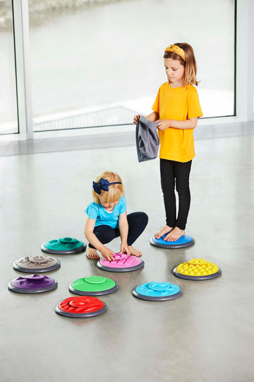 Gonge Tactile Sensory Discs - Set Of 20 Textured Stepping Discs, Sensory Exploration, Cognitive Development - Includes Blindfold - Ages 1+, Vibrant