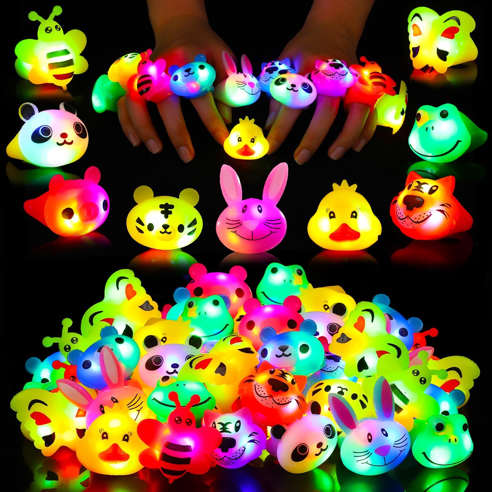 SCIONE 40 Pack Light up Rings Birthday Party Favors for Kids, Goodie Bag Stuffers Glow in the Dark Halloween Party Supplies, Cla