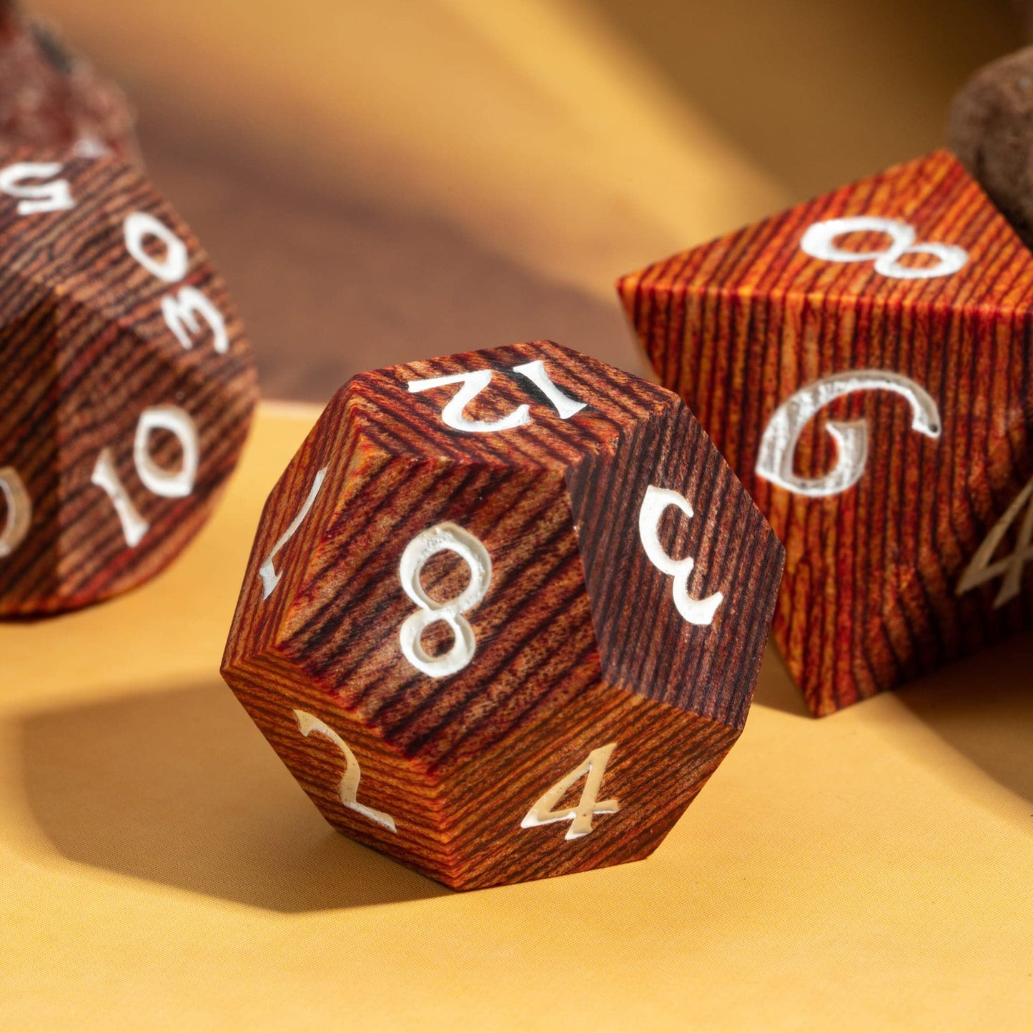 Hddais 7Pcs Polyhedral Dice Set D&D, Rpg Dnd Wood Dice Set For Dungeons And Dragons Role Playing Games (Red Brown Striped)