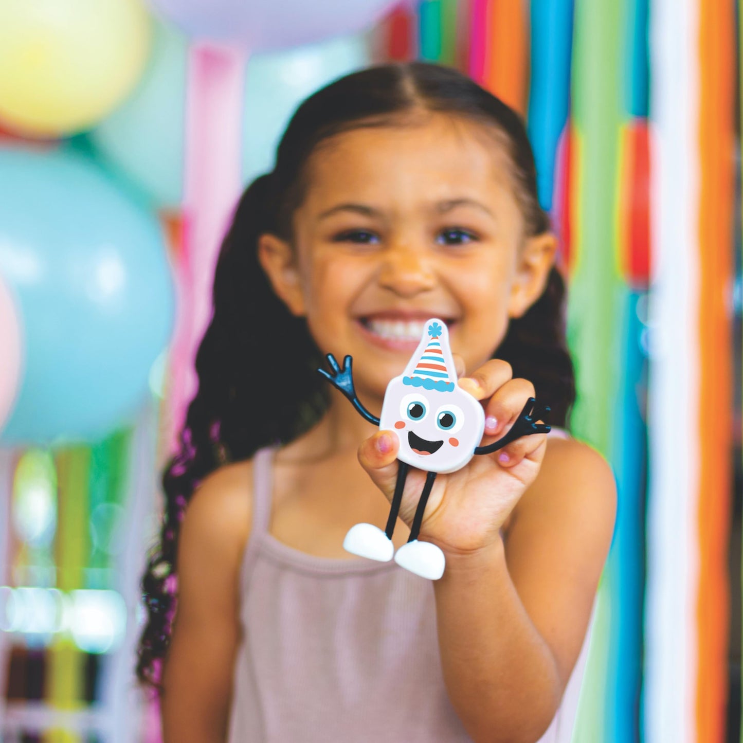 Glo Pals New Party Pal Water-Activated Bath Toy With 6 Reusable Light-Up Cubes For Sensory Play