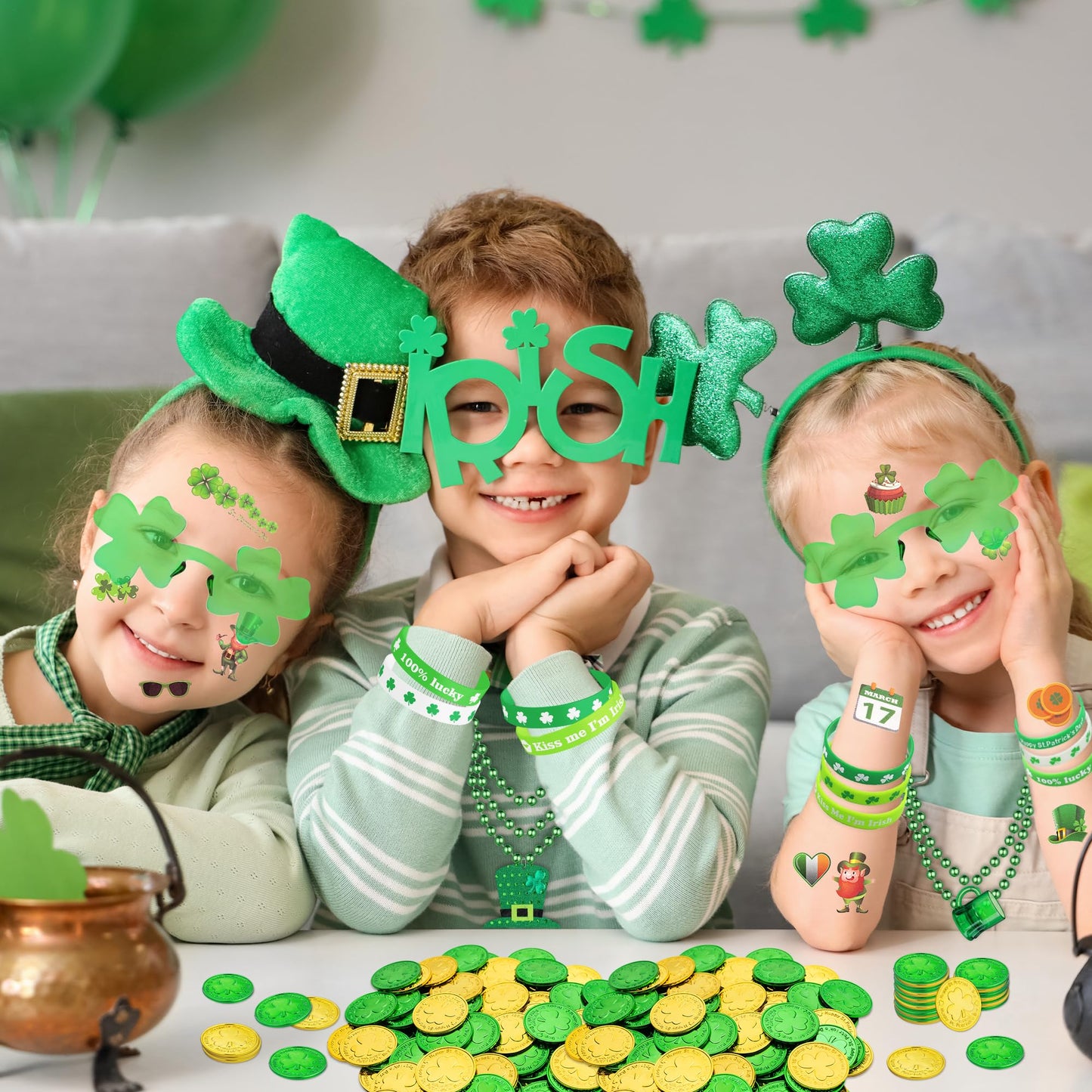 DMIGHT 163Pcs St. Patricks Day Accessories Party Favor Set, Tattoo Stickers, Necklaces, Bracelets, Shamrock Glasses, lucky Coin