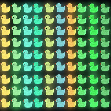 DULEFUN 200pcs Luminous Mini Resin Duck 10 Colors Little Small Ducks Glow in The Dark Duck Figures for Dollhouse Aquarium Decor 