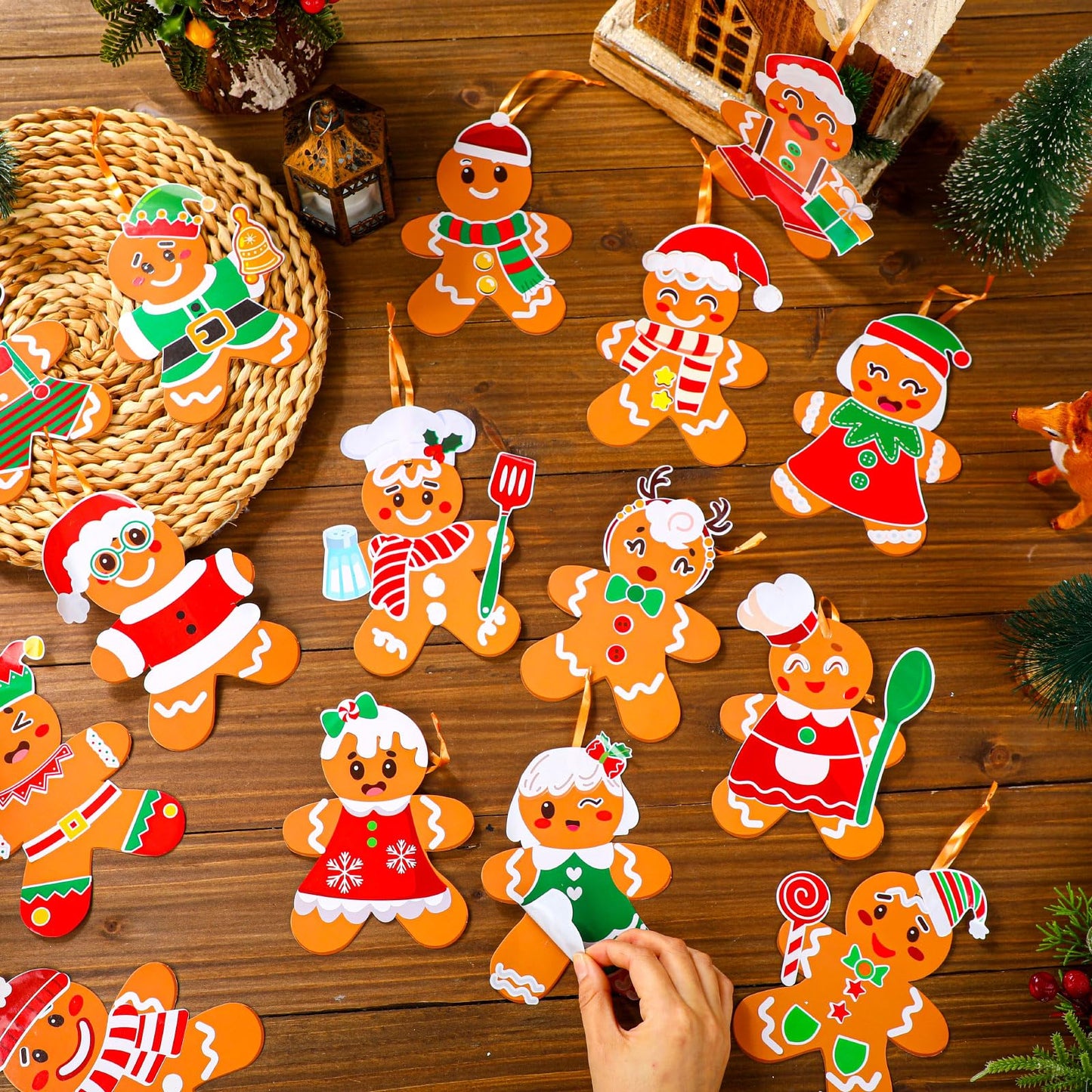 Frienda Christmas Gingerbread Craft Kit - 48 Set DIY Ornaments, Multicolor, 4.3x5.3 inches, Perfect for Xmas Tree Decoration & Party Favors
