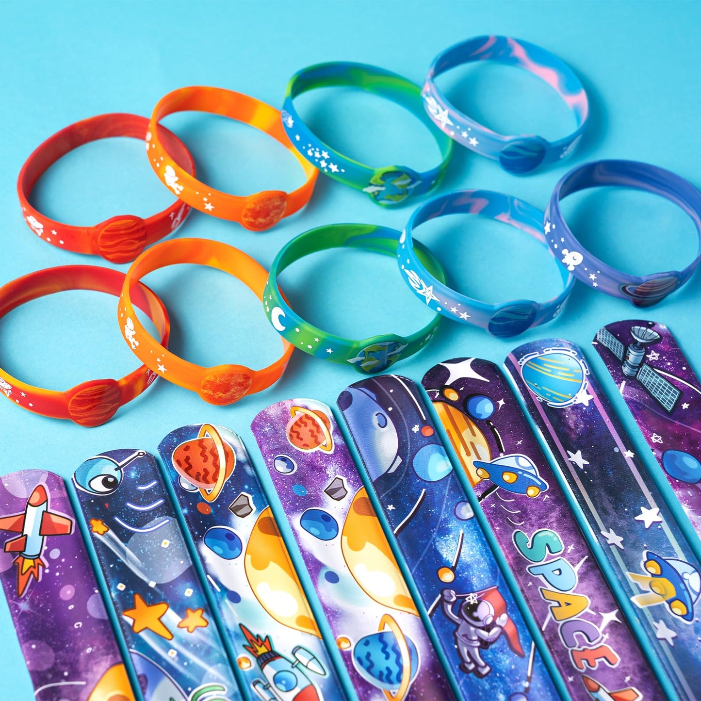 Dmight Space Party Favors, 30 Pcs Outer Space Themed Birthday Decorations, 10 Silicone Bracelet, 20 Slap Bracelet For Astronaut