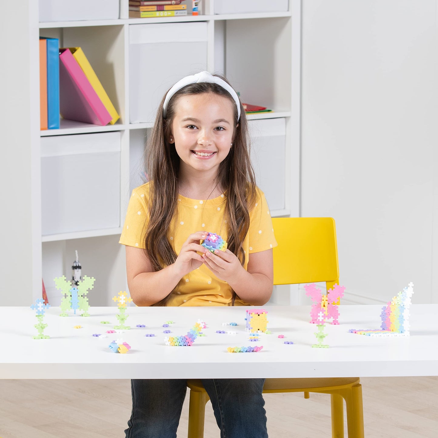 PLUS PLUS 240 Piece Interlocking Building Blocks for Kids, Open Ended Connecting Toys, STEM Bin Mini Manipulatives - Pastel Mix