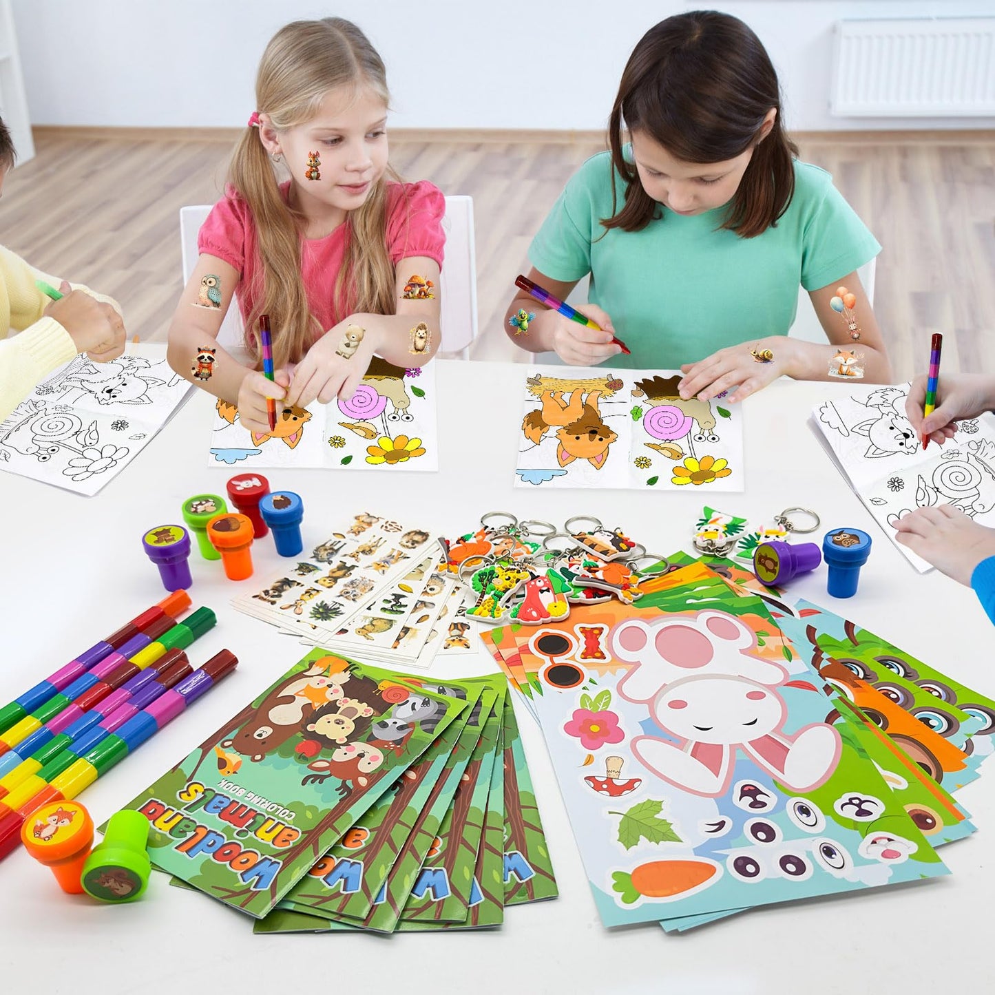 72Pcs Woodland Animals Coloring Book With Crayons Bulk,Forest Creatures Party Favors Goodie Bags Fillers,Wild Animal Birthday Pa