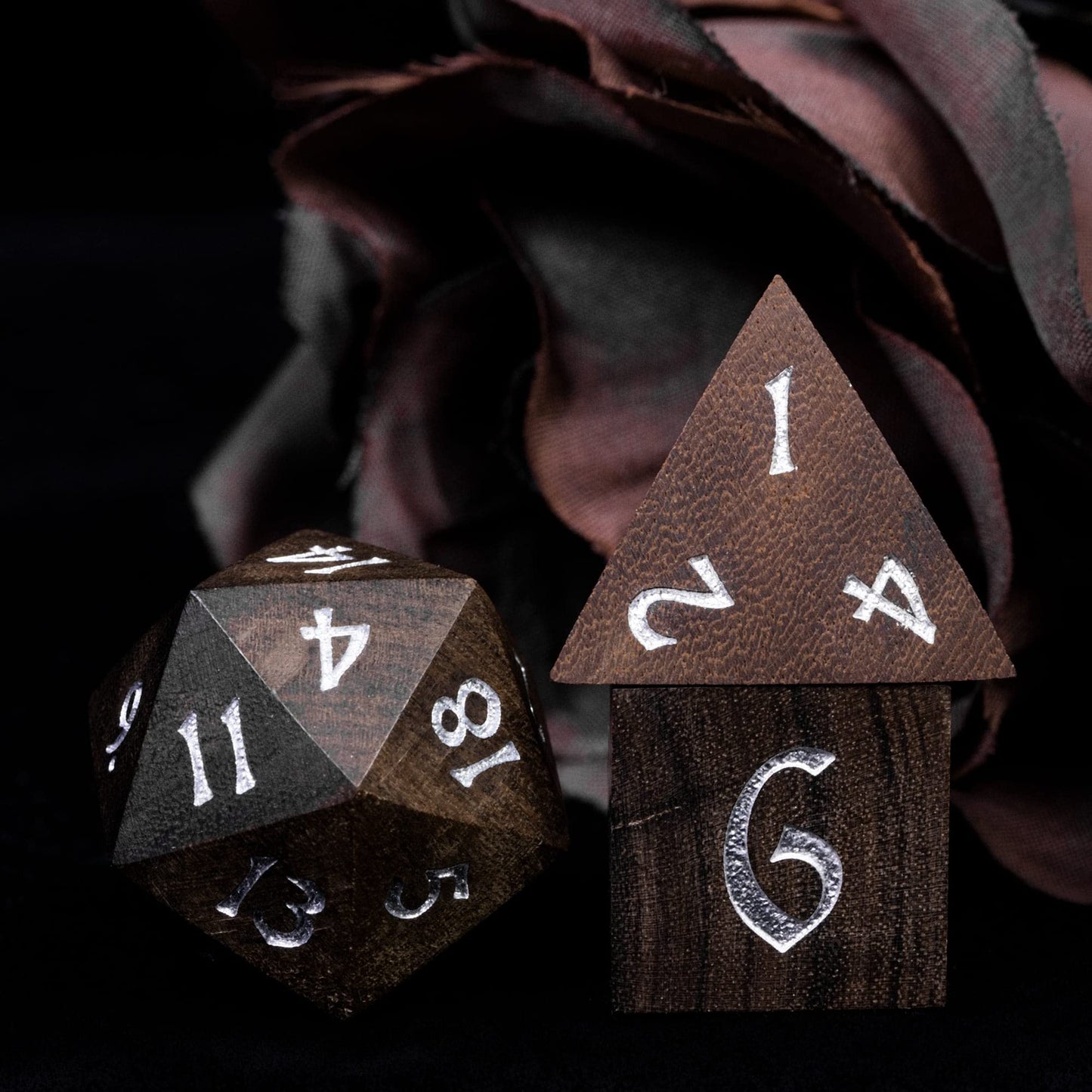 Hddais 7Pcs Wooden Polyhedral Dice Set, D&D Wood Dnd Dice Set With Metal Box For Dungeons And Dragons Role Playing Tabletop Game