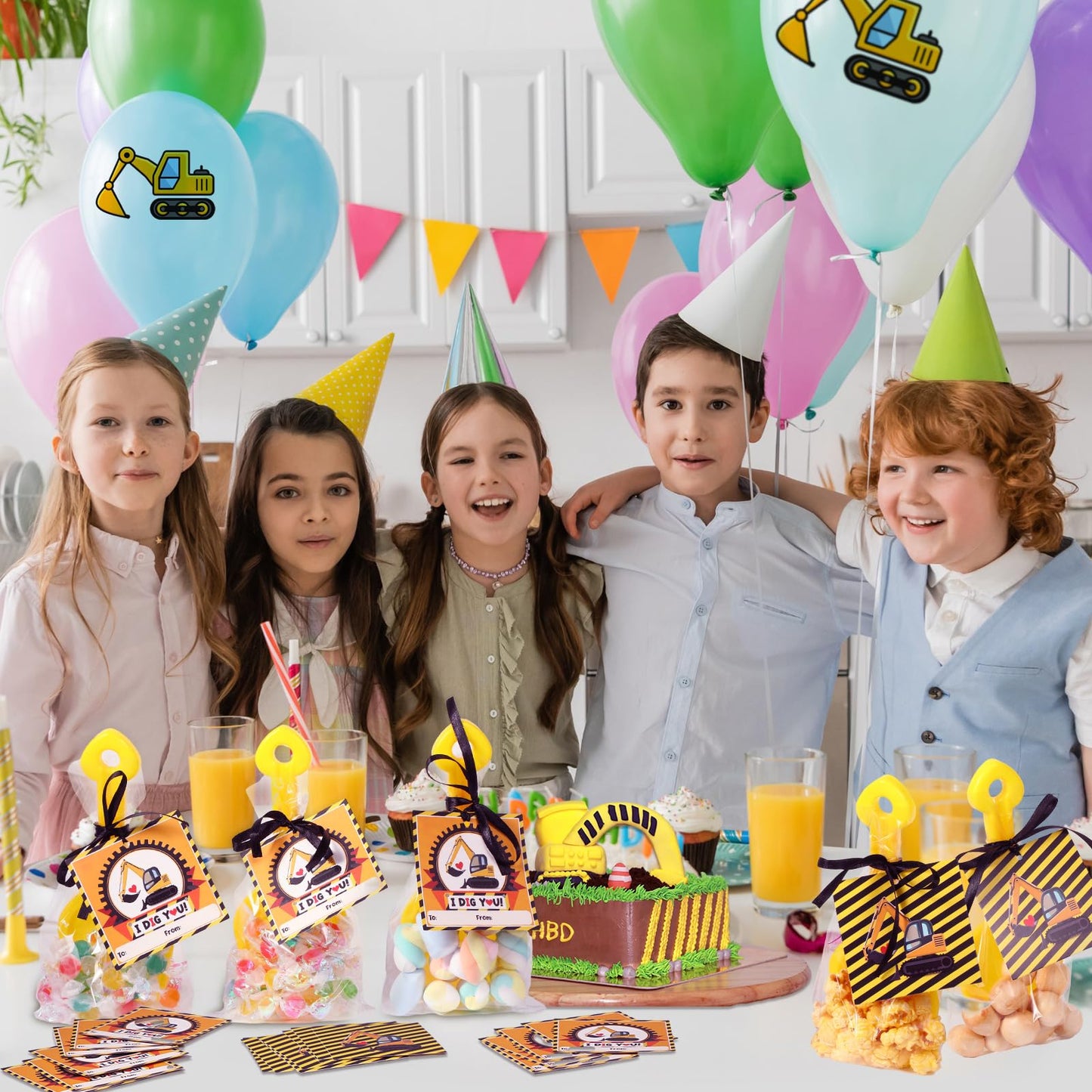 Capoda 30 Sets Back to School Gifts for Students Construction Party Plastic Shovel I Dig You Cards with Clear Cellophane Bags fo