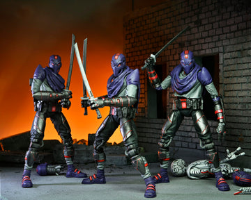 Neca - Tmnt The Last Ronin Ultimate Foot Bot 7In Af, Black
