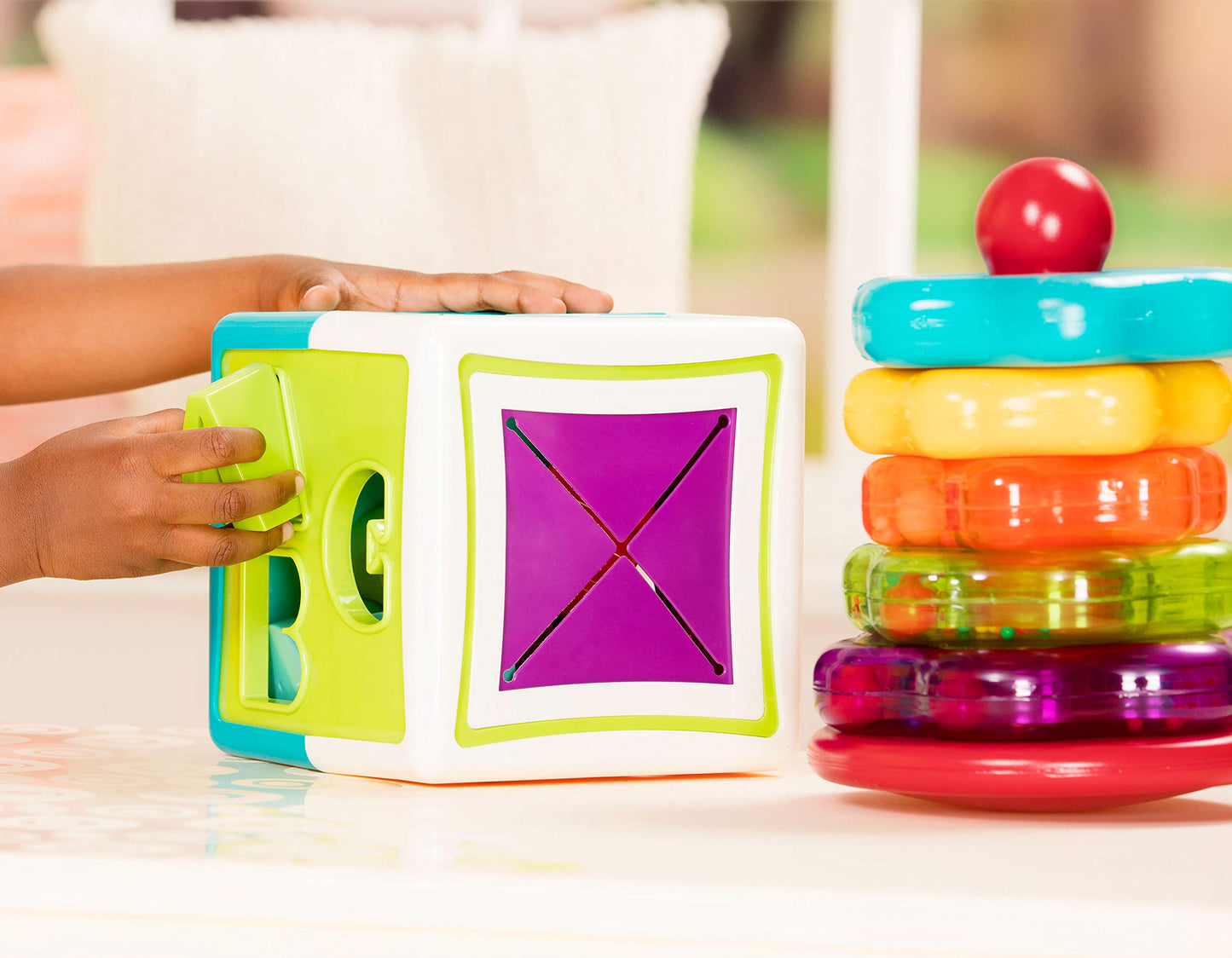 Battat – Sort & Stack Combo – 17-Piece Sensory Sorting Set – Activity Cube With Bead Maze – Educational & Dexterity Toys – 2 Years + – Shape Sorter Cube + Stacking Rings