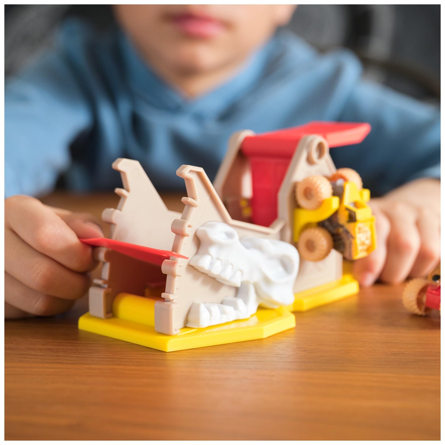 Monster Jam Mini Jams Earthshaker Boneyard Blaster Playset, 2 Minis Monster Trucks, Multicolor, For Kids Ages 3+, Model 6069771