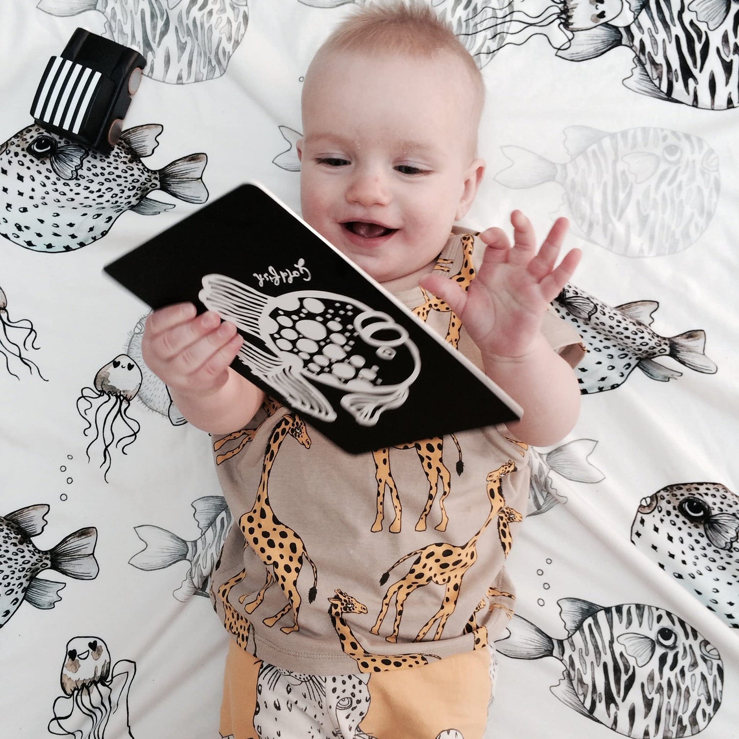 Wee Gallery Black And White Art Flash Cards For Babies, High Contrast Educational Animal Picture Cards, Baby Visual Stimulation, Brain And Memory Development In Infants And Toddlers - Ocean Animals