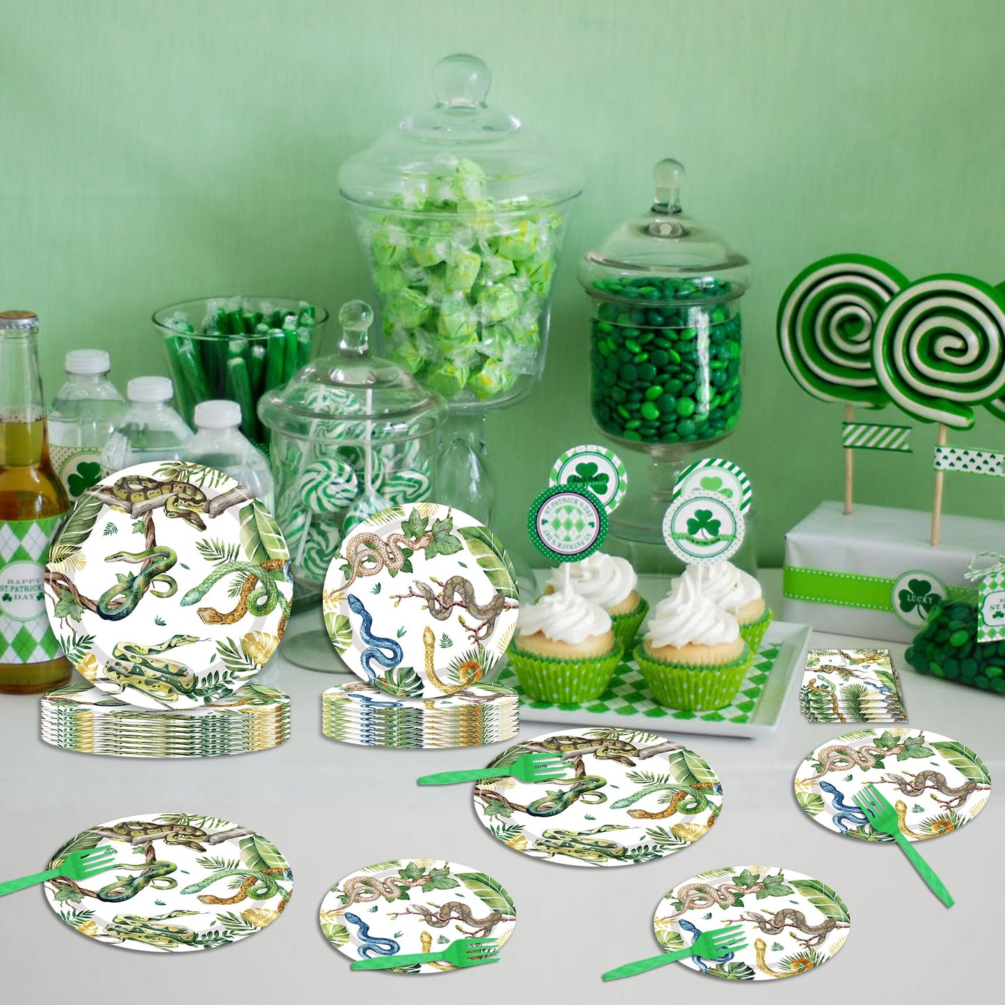 Reptile Snake Birthday Party Decorations - 96 PCS Snake Plates and Napkins Party Supplies Jungle Wildlife Wilderness Reptile Sna
