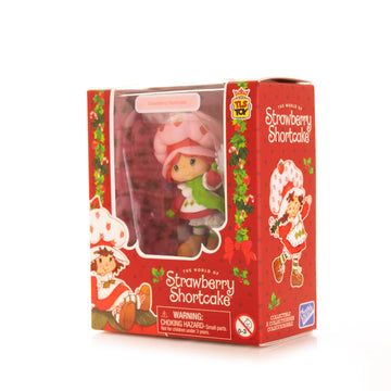 The Loyal Subjects Strawberry Shortcake Sweet Scented Winter Season 2.5-Inch Cheebee Figure