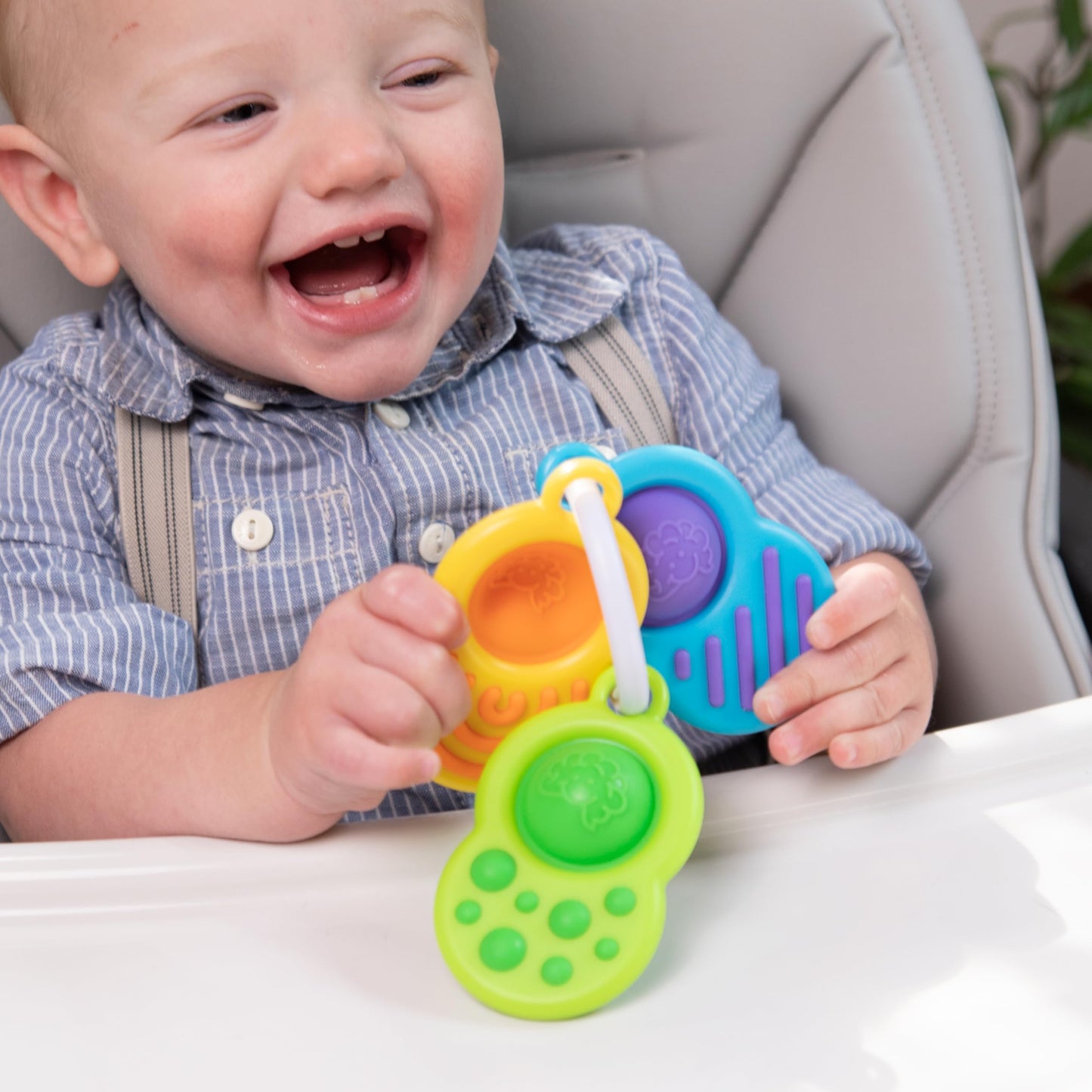 Fat Brain Toys Dimpl Clutch, Popping Sensory Take-Along Baby Toy & Teether For Babies 0 Months+, Fidget Toy