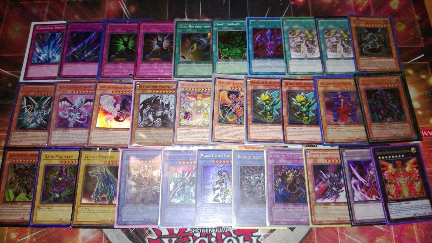 Lot Of 100 Mint Yugioh! Super Mega Cards Plus 4 Rares Plus Holo Super/Ultra Rare Inserted!