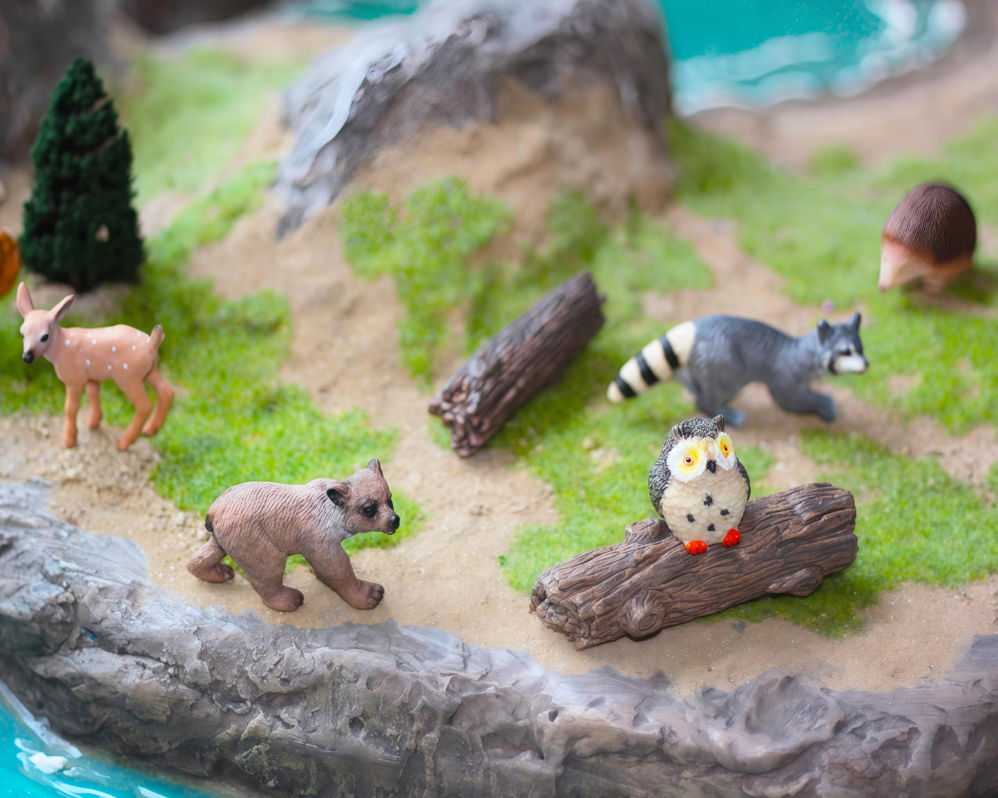 Gemini&Genius Woodland Animal Toys, 6Pcs Forest Animal Toy Figures With Bear, Hedgehog, Deer, Raccoon, Squirrel And Owl, North American Wildlife Great Cake Toppers For Baby Shower And Gifts For Kids