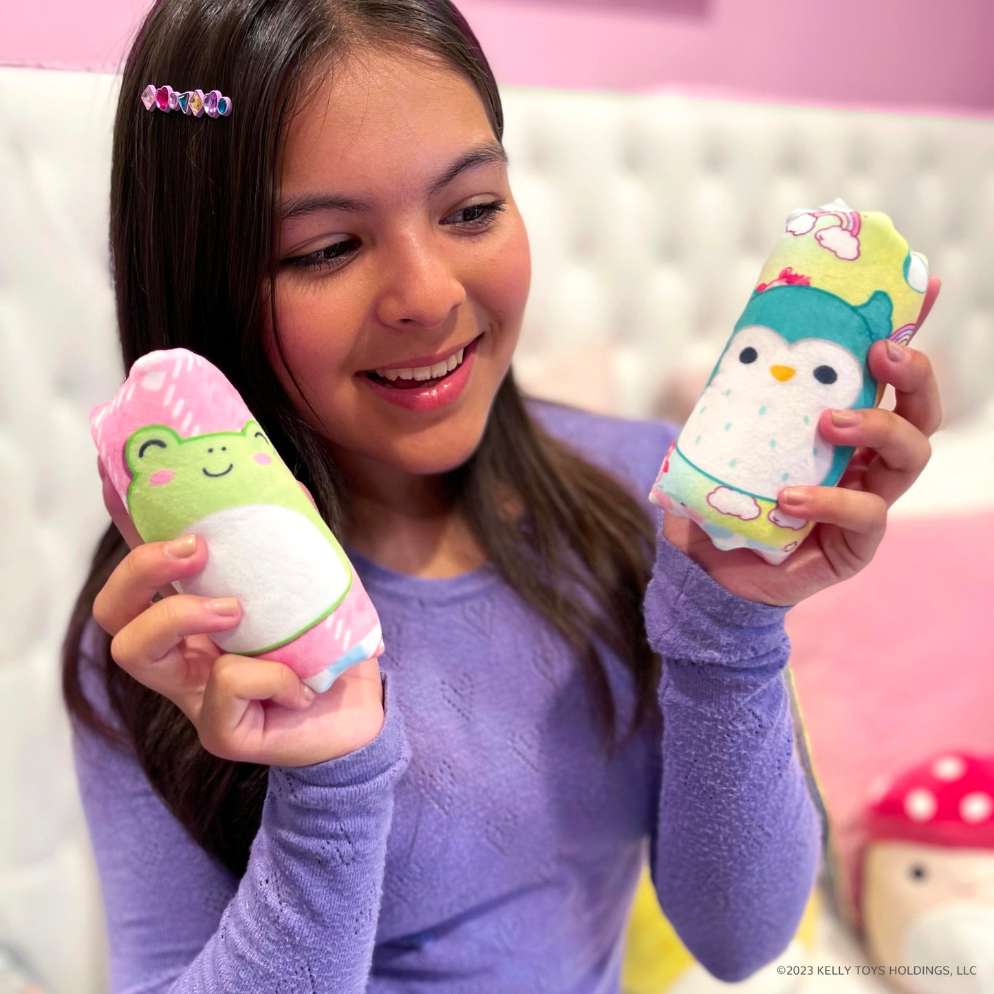 Top Trenz Squishmallows Flippin' Cute Reversible Water Wiggler, Sensory Plush Water Snake With Patty The Cow And Avery The Duck, Classroom Fidget Toy & Party Favors (1 Water Wiggler Toy)