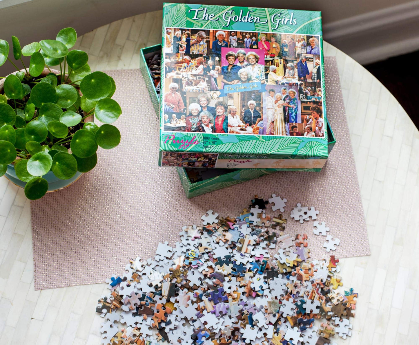 The Golden Girls Collage '80S Puzzle For Adults And Kids | 1000 Piece Jigsaw Puzzle Toy | Fun Interactive Brain Teaser For Family Game Night | 28 X 20 Inches