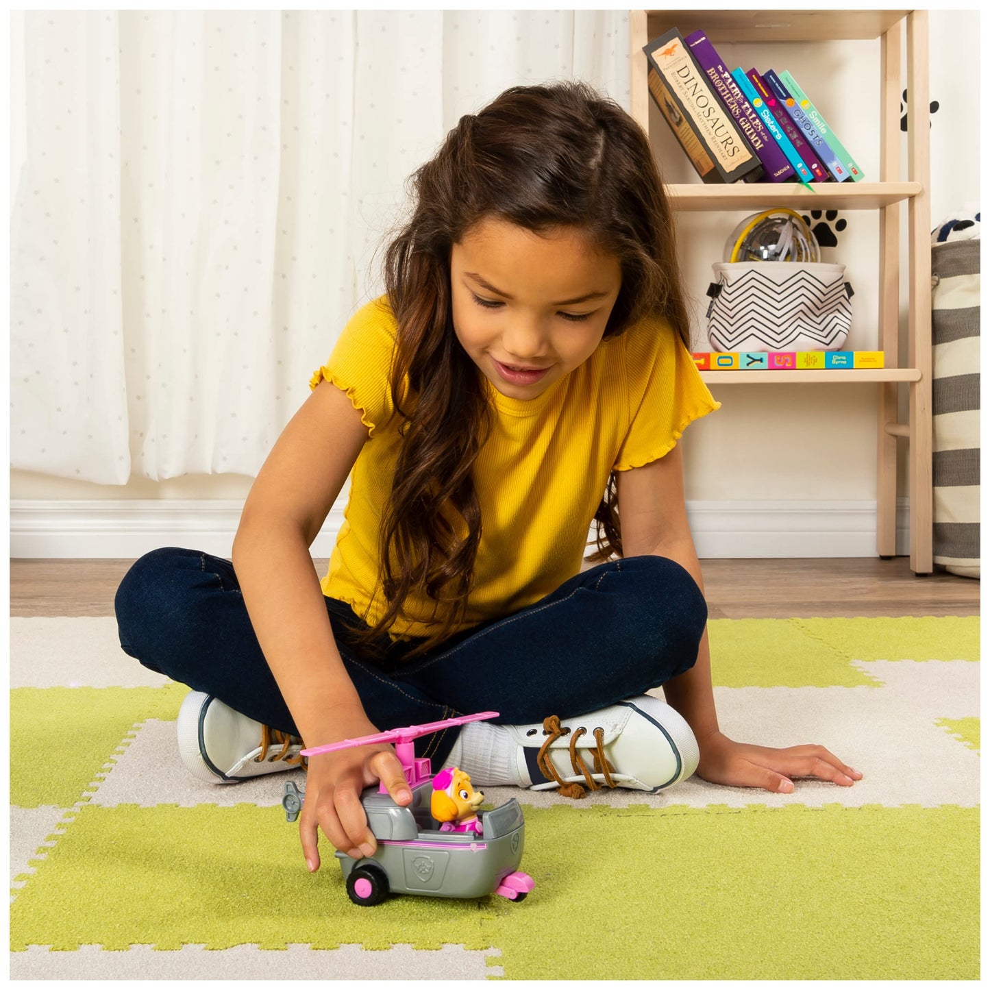 Paw Patrol, Skyes Helicopter Vehicle With Collectible Figure, For Kids Aged 3 And Up, Multicolor, (6061800)