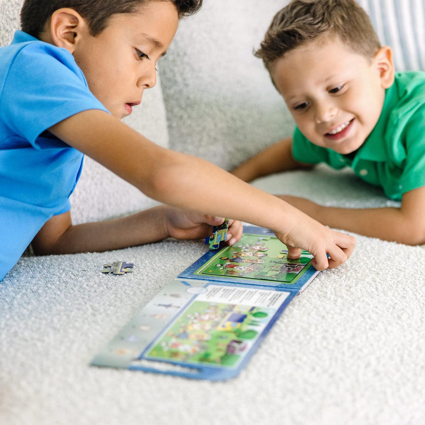 Melissa & Doug PAW Patrol Take-Along Magnetic Jigsaw Puzzles - Big Pup Trucks | Puzzles for Kids | Travel Activity Pad | 3 and A