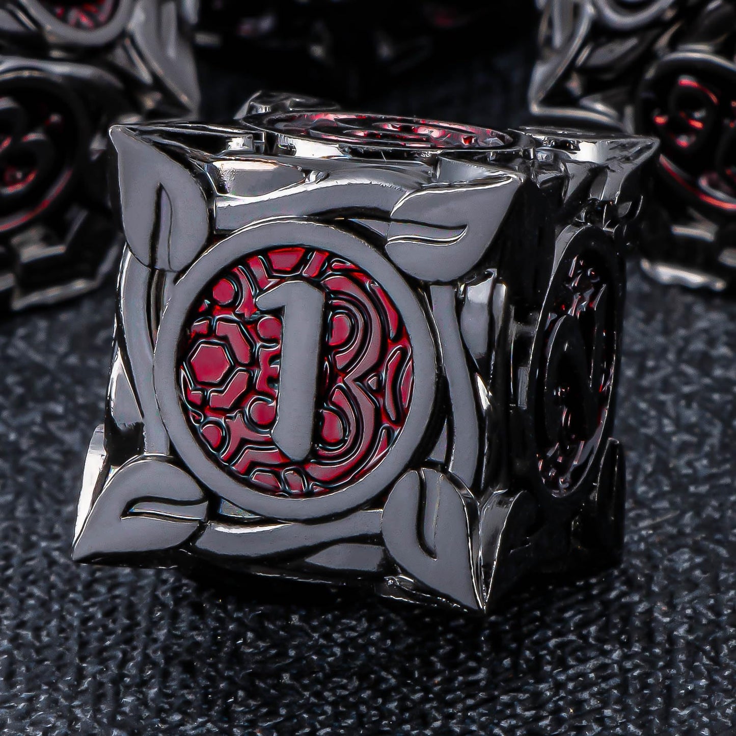 Kerwellsi Nature Vines Leaf Metal Dnd Dice Set With Gift Box, Black Red Polyhedral Dungeons And Dragons D&D Dice, 7Pcs Role Play