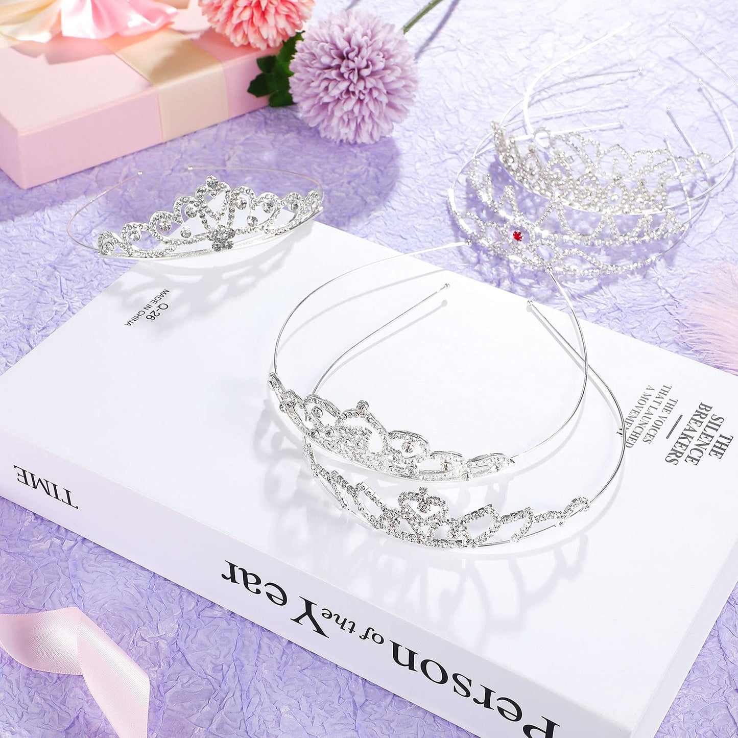 Hicarer 20 Pieces Girls Tiara Crown Silver Princess Crowns Girls Crystal Tiaras Bulk for Wedding Birthday Party Favor (Cute Styl