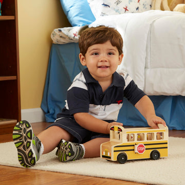 Melissa & Doug School Bus Wooden Play Set With 7 Play Figures School Bus Toys For Kids, Classic Toddler Toys For Kids