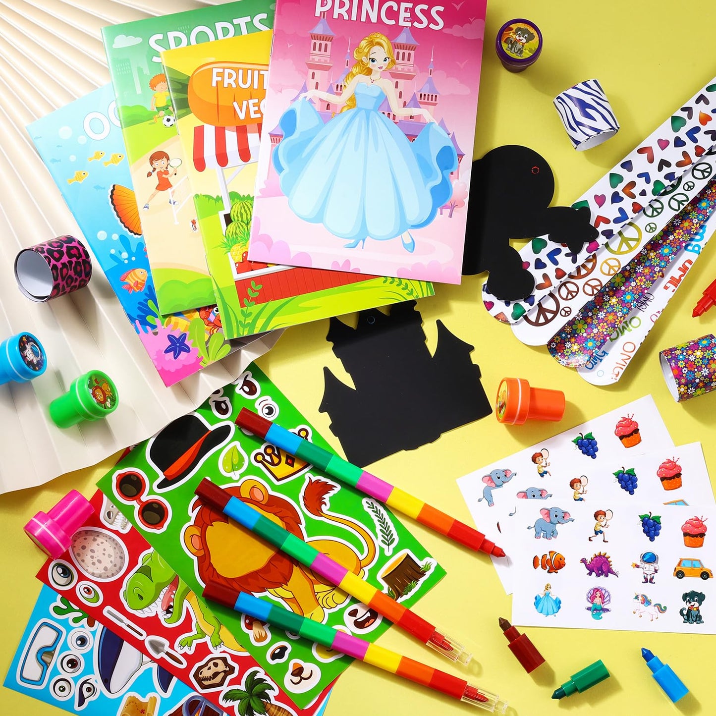BenLouis 192Pcs Kids Party Favors Mini Coloring Books Crayon Slap Bracelets Stickers Set Bulk for Kids 4-8-12 Classroom Birthday