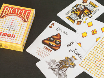 Fournier Bicycle Emoji Playing Cards - 54 Poker Cards (52 + 2 Jokers) - Standard Size - Embossed Cardboard - Polychrome Case - Collectors, Magicians & Cardistry - Age 14+