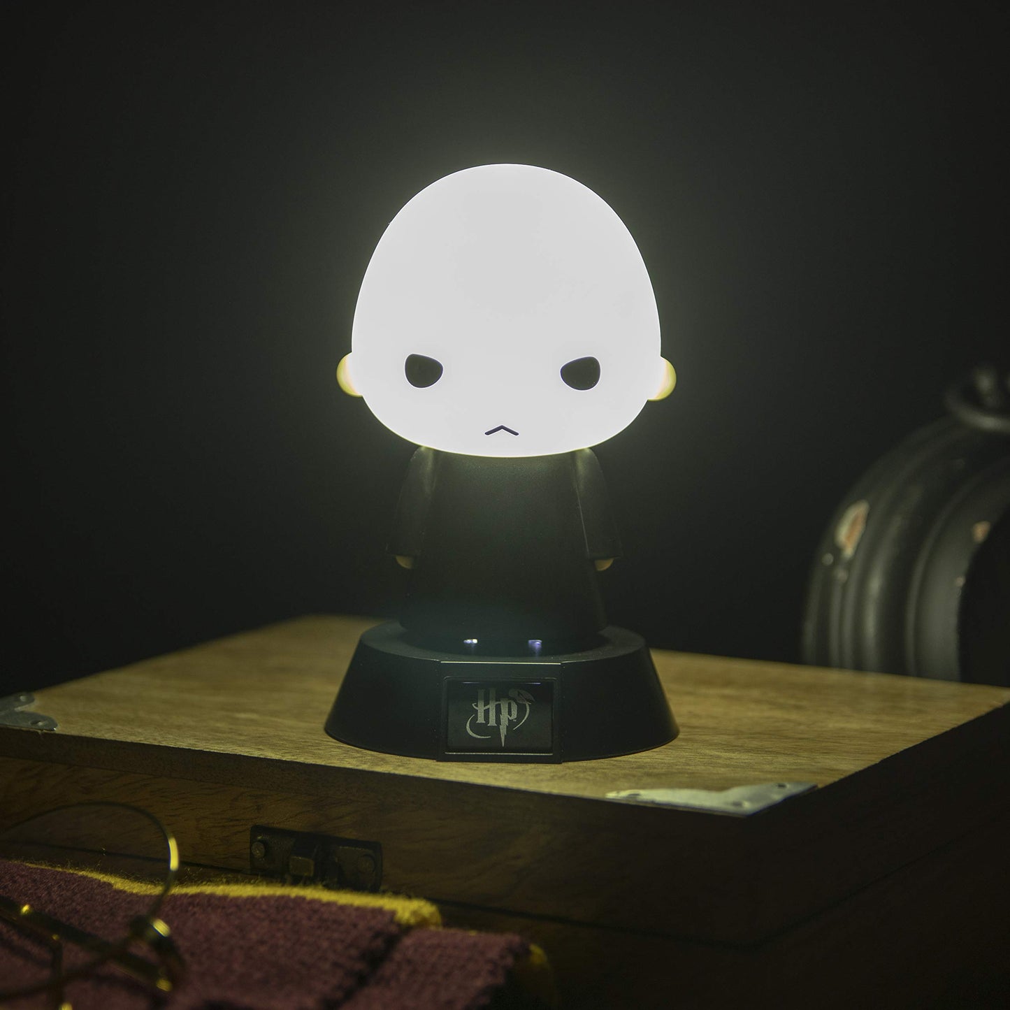 Paladone Voldemort Icon Light Collectible Figure, One Size, Pp5023Hp