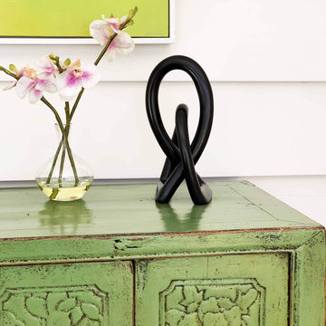 Global Crafts Natural Soapstone 10-Inch Lover'S Knot In Black