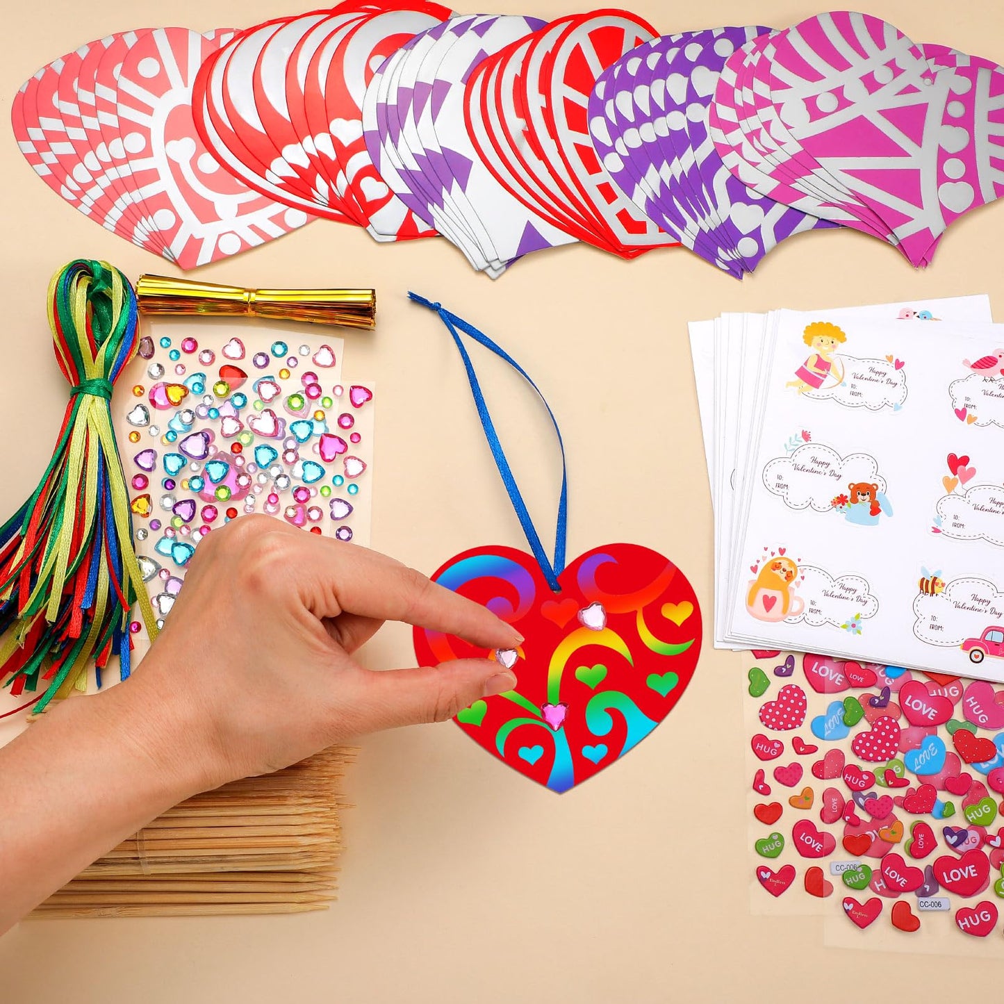 Kolldenn 96 Pcs Valentines Day Scratch Paper Ornaments Heart Scratch Off Cards Ornament Rainbow Art DIY Scratch Off Paper for K