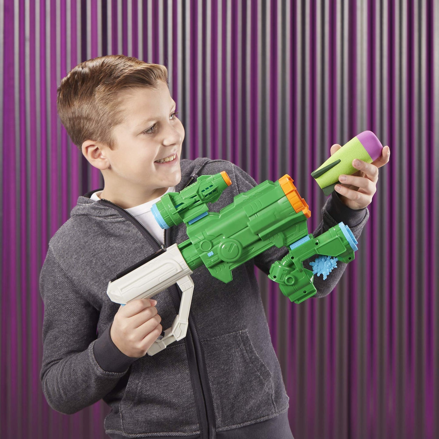 Nerf Avengers Marvel Endgame Hulk Assembler Gear - Green Foam and Plastic - Model E3312