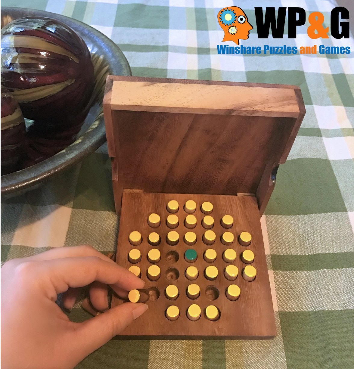 Solitaire Hexagon 37 Pegs - Strategy Wooden Game