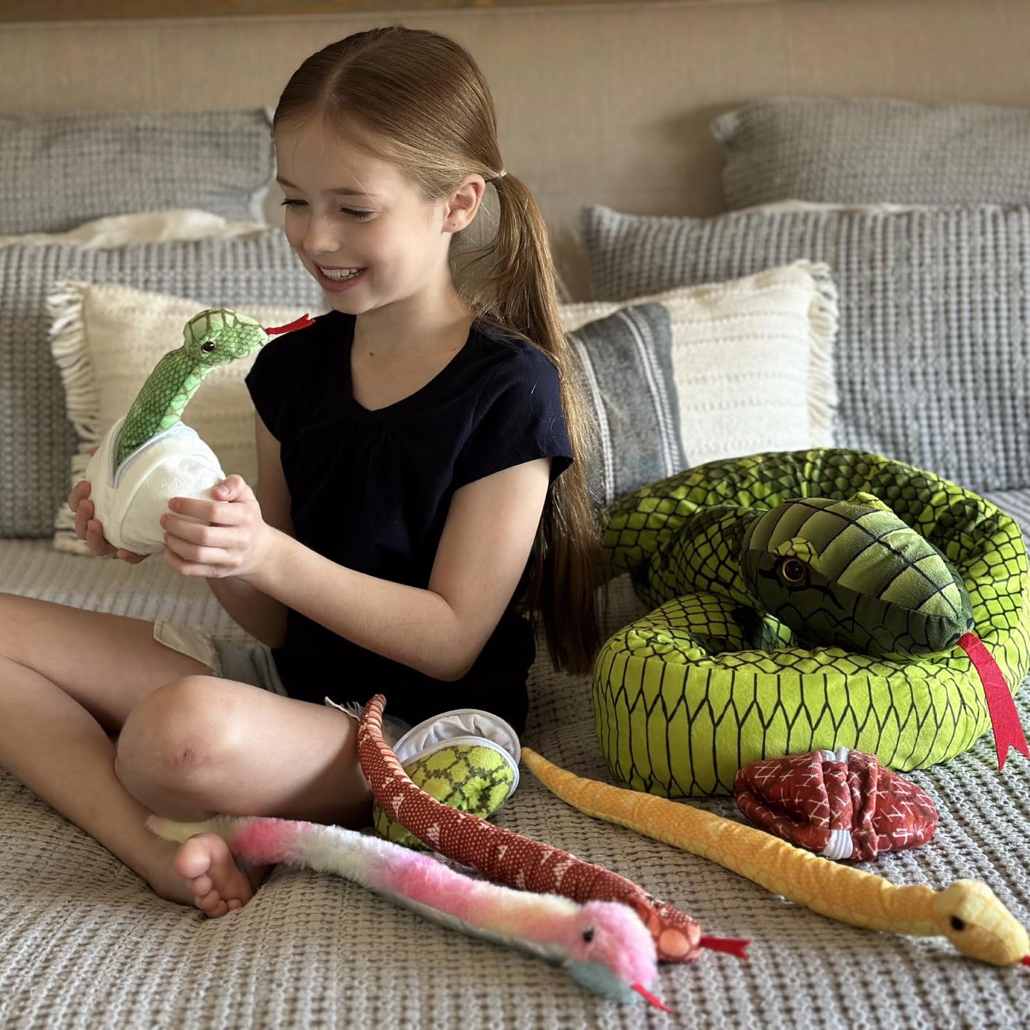 Maogolan 118 Inch Giant Green Stuffed Snake, Realistic Mommy Snake With 4 Babies & 2 Eggs Plush Toy, Large Green Boa Constrictor