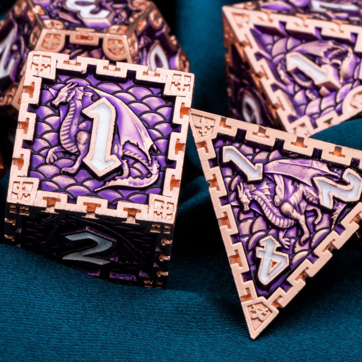 ARUOHHA DND Metal Dice Set Purple Dungeons and Dragons Dice with Gift Box,Handmade D and D Dice Dragon Design Polyhedral Dice Ro