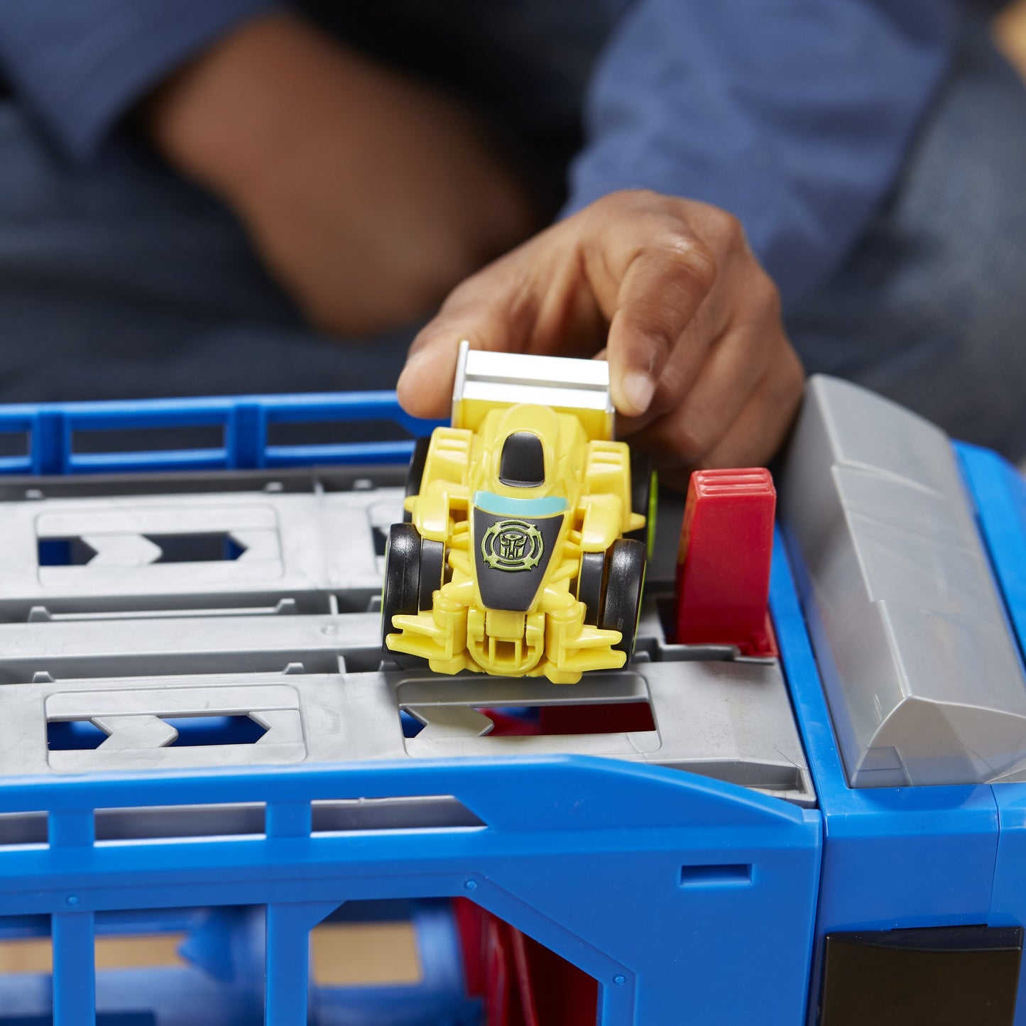 Playskool Heroes Transformers Flip Racers Optimus Prime Race Track Trailer, Model C0247, Plastic