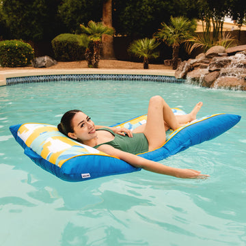 Big Joe Kona No Inflation Needed Pool Lounger With Headrest, Paintbrush Yellow Double Sided Mesh, Quick Draining Fabric, 5.5 Feet Big