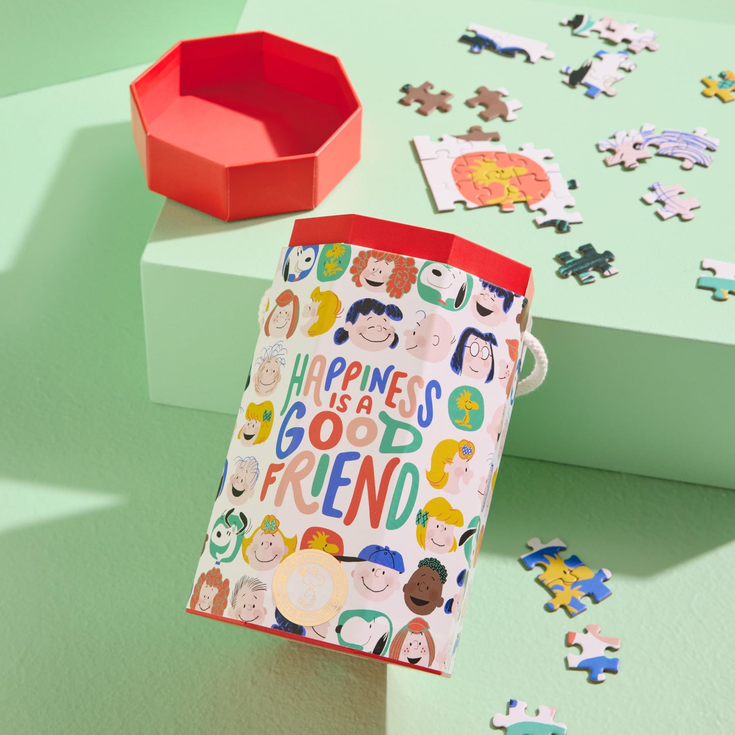 Hallmark Peanuts Gang Jigsaw Puzzle, 550-Pieces, 18 x 24 (Happiness is a Good Friend) Gift for Family, Fans, Collectors