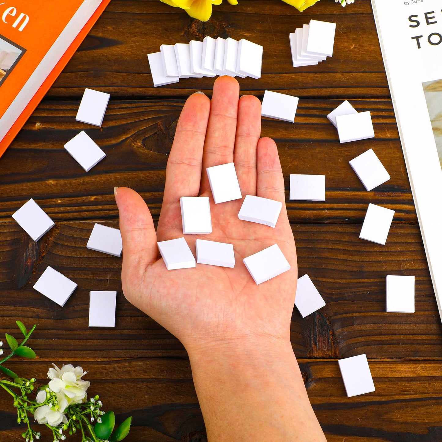 100Pcs Blank Miniature Books, 1:12 Scale Mini Dollhouse Book Ornaments White Tiny Notebook Model Small Opening Book Toys For Dol