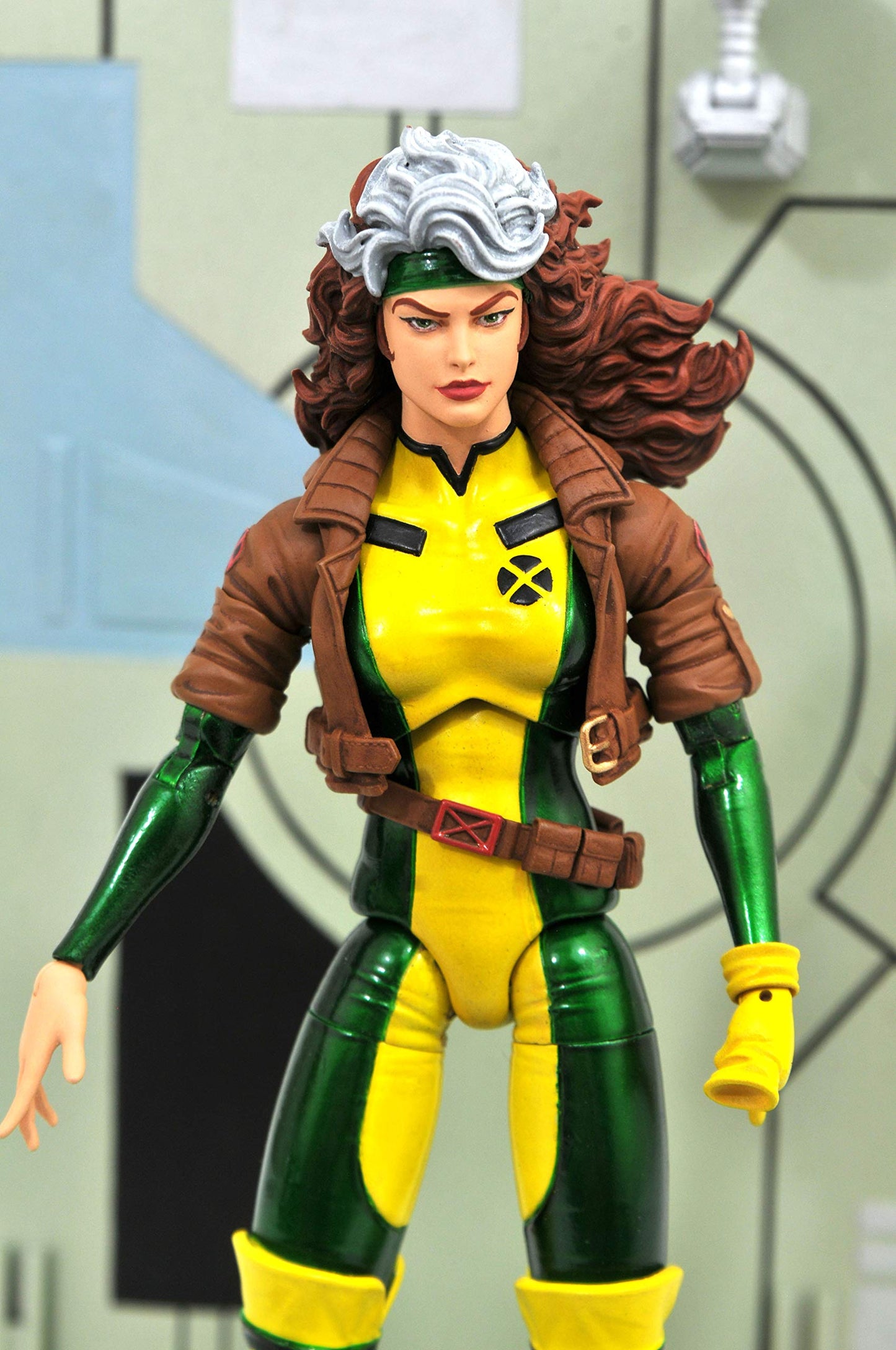 Diamond Select Toys Marvel Select X-Men Rogue Action Figure, One-Size