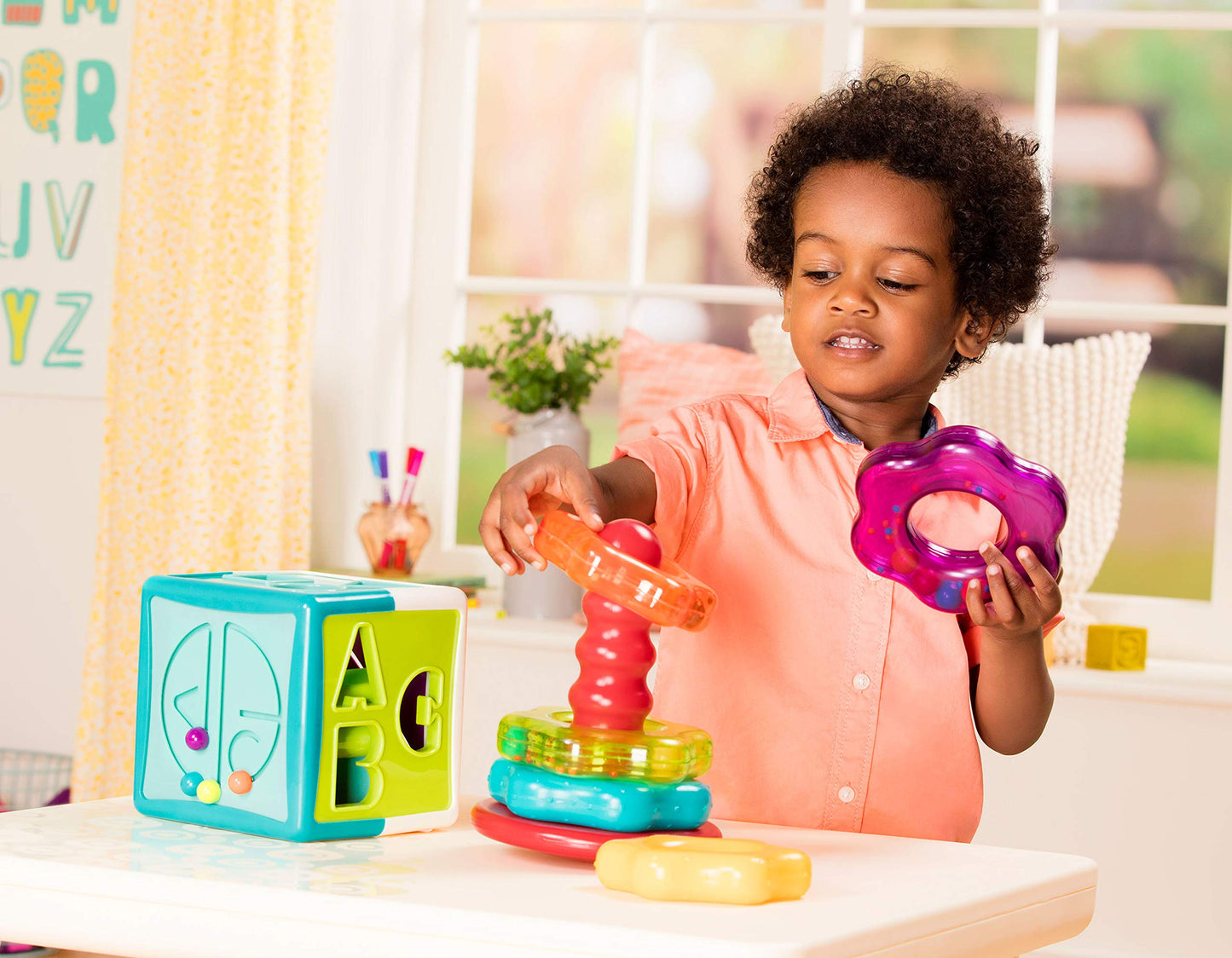 Battat – Sort & Stack Combo – 17-Piece Sensory Sorting Set – Activity Cube With Bead Maze – Educational & Dexterity Toys – 2 Years + – Shape Sorter Cube + Stacking Rings