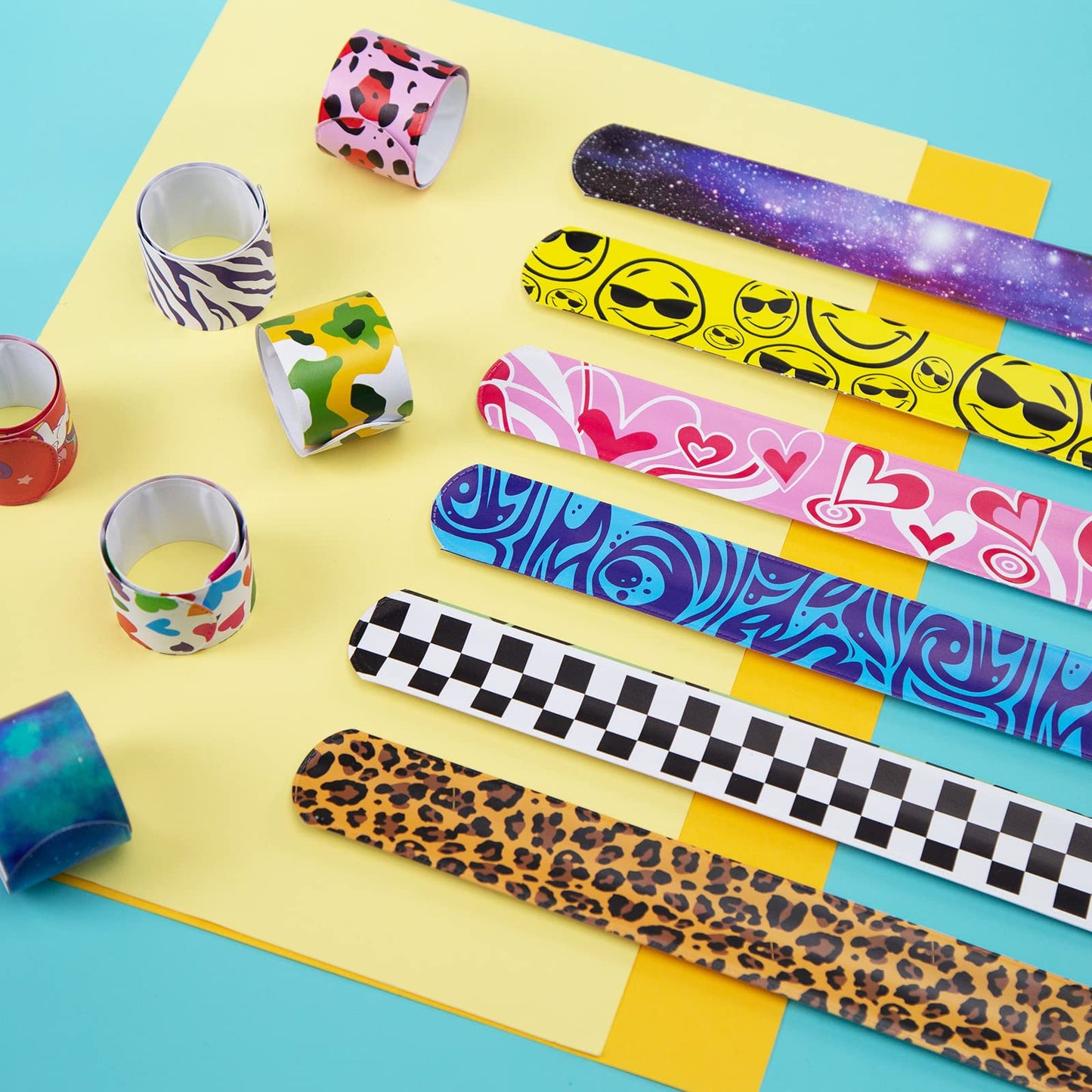 LovesTown Kids Slap Bracelets, 48PCS Slap Wristbands Snap Bracelets Emotions Camouflage Leopard Print Galaxy for kids Party Favo
