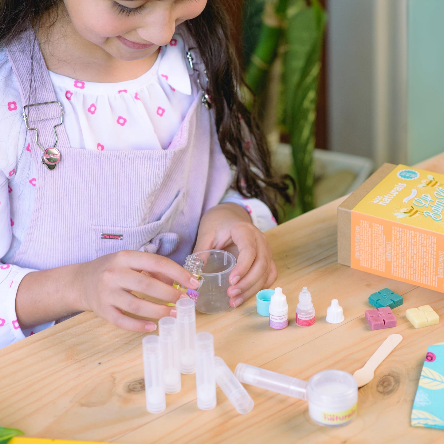 Kiss Naturals - Lip Balm Making Arts & Crafts Kit for Kids - with Organic Safflower Oil, Beeswax, Shea Butter - Stem DIY Body Ca