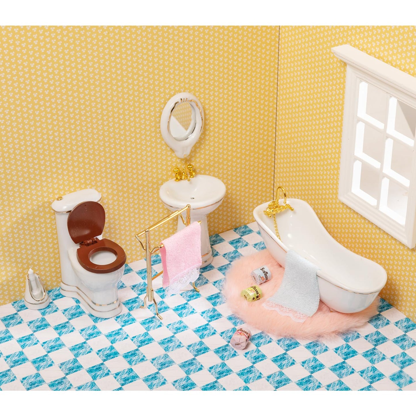 Samcami Miniature Dollhouse Accessories Fluffy Rugs 4Pcs, Mini Dollhouse Accessories 1 12 Scale (Round)
