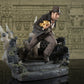Diamond Select Toys Indiana Jones And The Raiders Of The Lost Ark: Escape With Idol Deluxe Gallery Statue