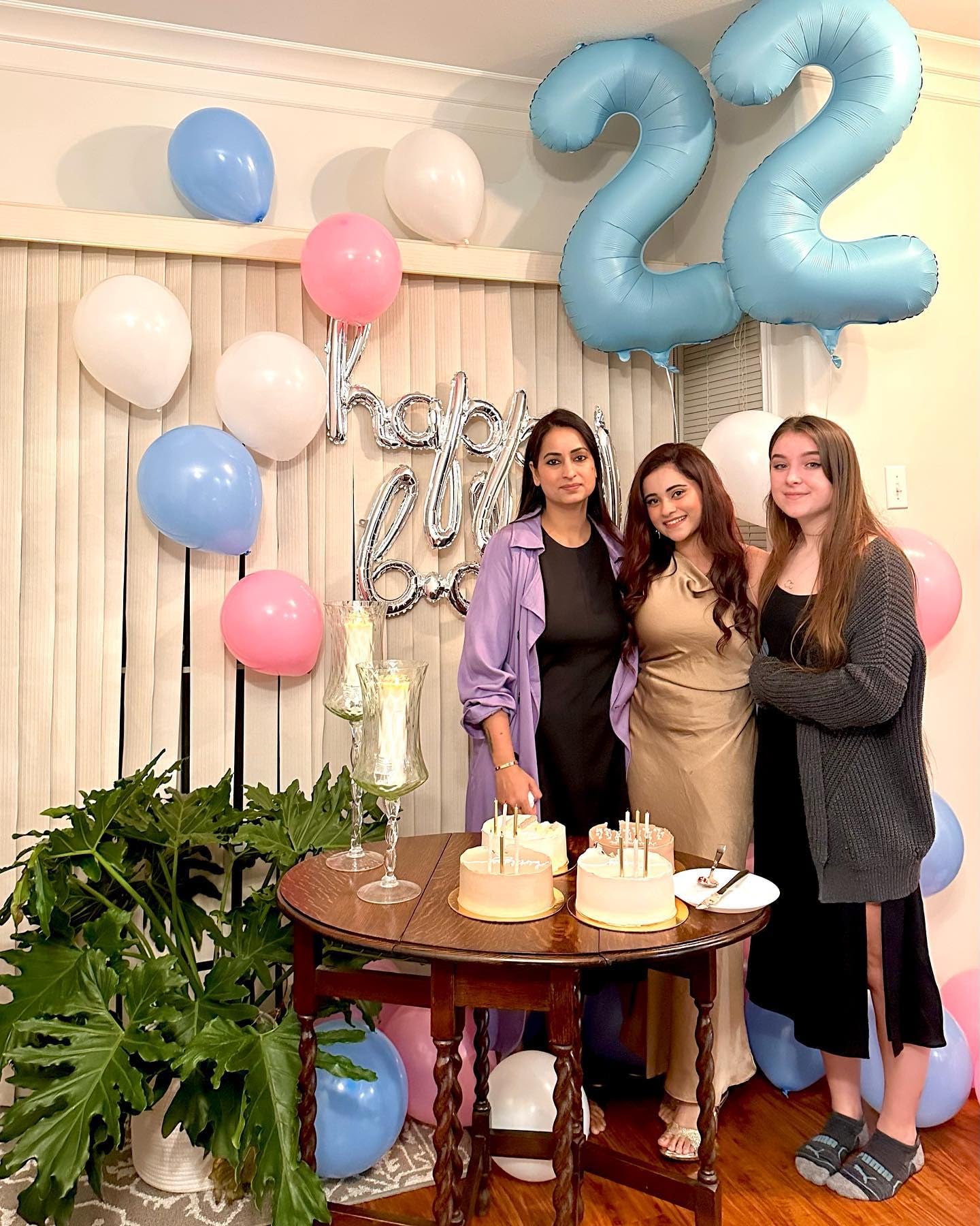 40 Inch Pearlescent Blue 1 Balloon For First Birthday, 1St Number Balloons Birthday Decorations For Girl Boy Kids Toddler Baby,