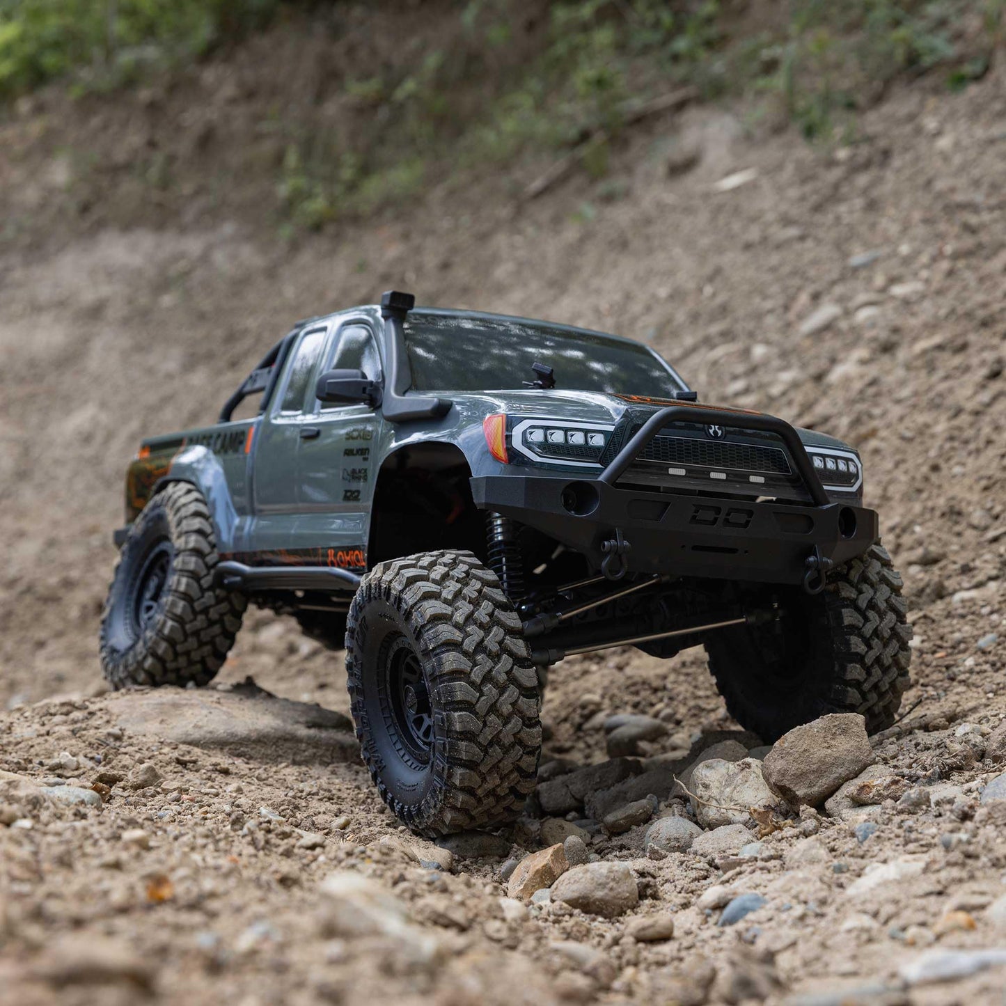 Axial Rc Truck 1/10 Scx10 Iii Base Camp 4X4 Rock Crawler Brushed Rtr (Battery And Charger Not Included), Gray, Axi-1375T2