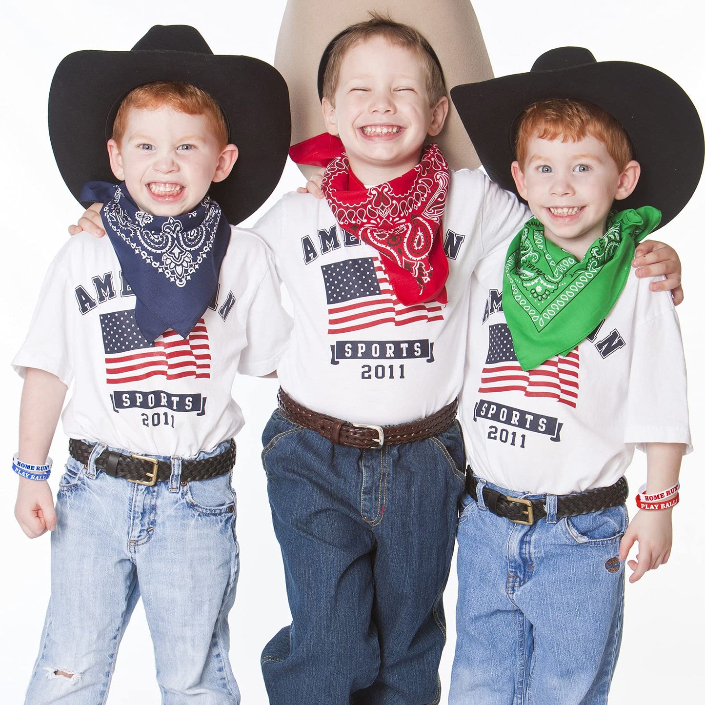 Yaomiao 36 Pieces Baseball Party Favors Set, Include 12 Baseball Treat Bags 12 Mini Baseball Keychains 12 Silicone Baseball Brac